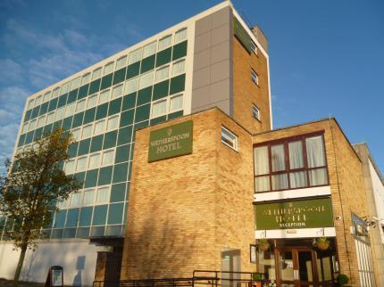 The Golden Acorn Wetherspoon Ξενοδοχείο Glenrothes Εξωτερικό φωτογραφία