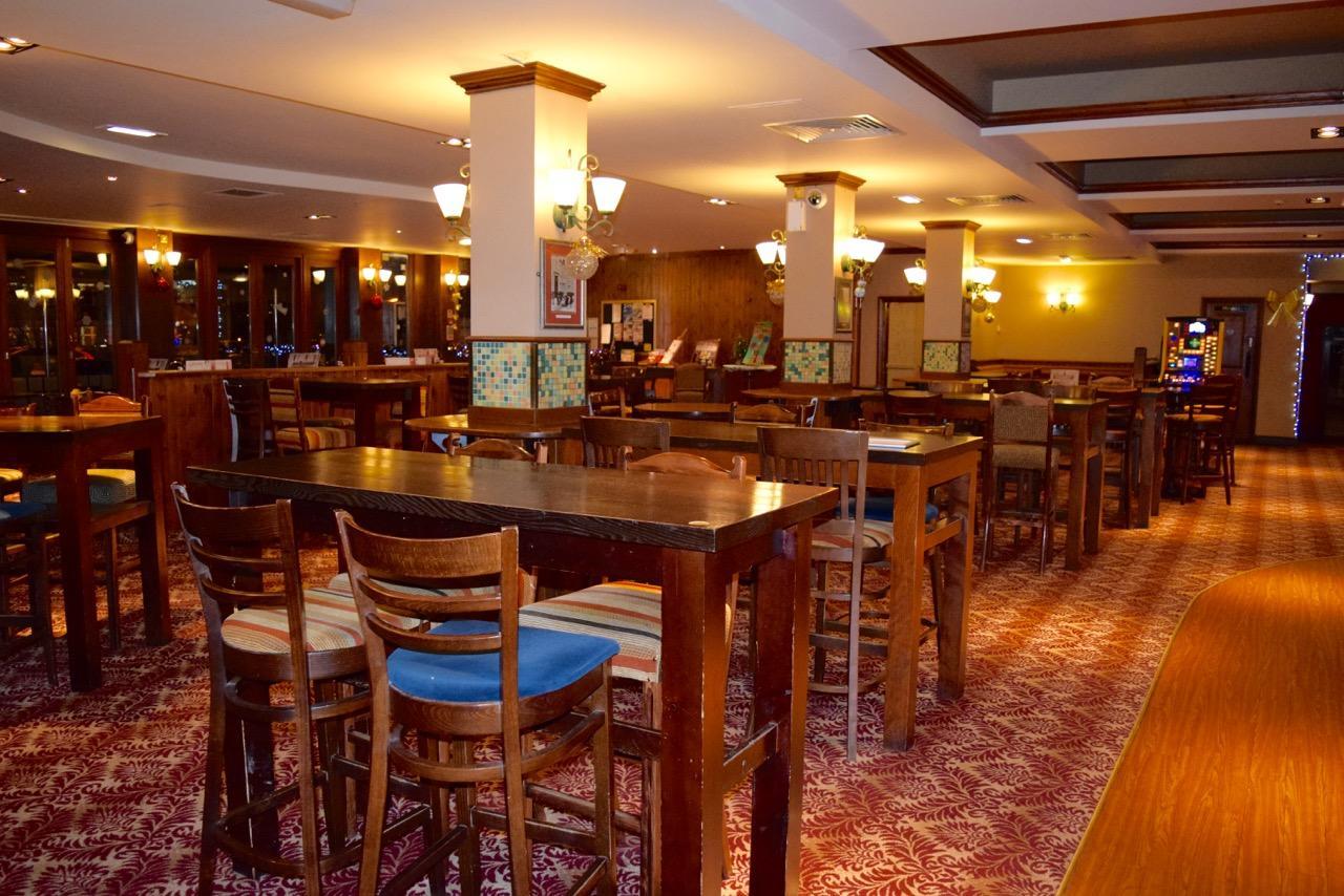 The Golden Acorn Wetherspoon Ξενοδοχείο Glenrothes Εξωτερικό φωτογραφία